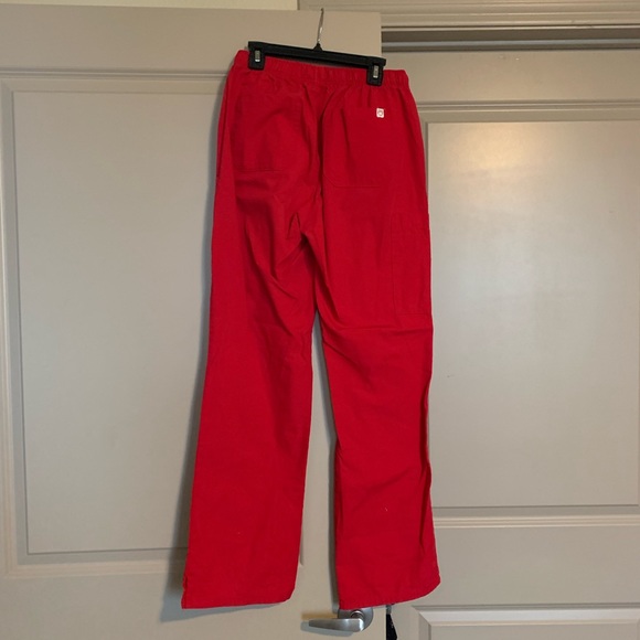 Red scrub pants - Picture 2 of 2